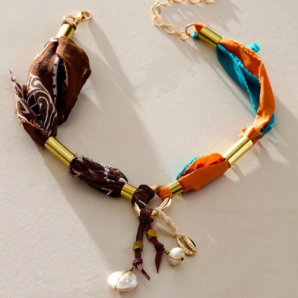 Alpha Choker - Picture 2 of 4